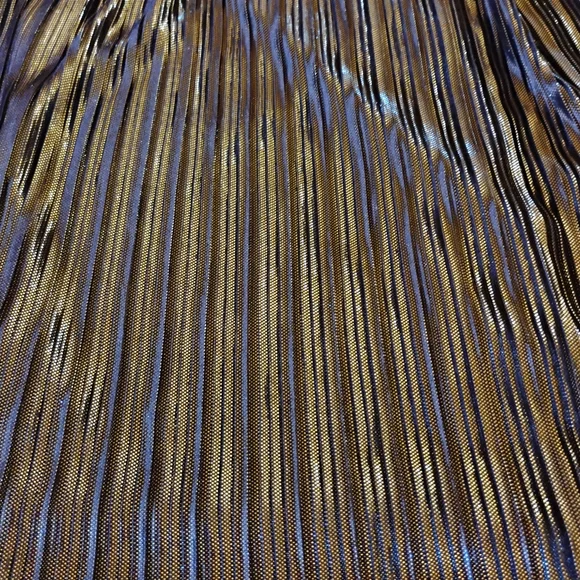 Elegant Gold Pleated Skirt By Torrid - Picture 2 of 5